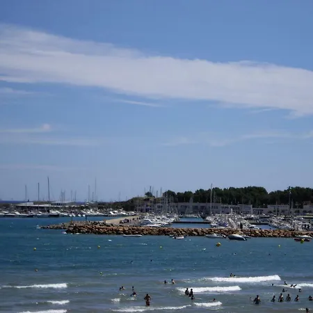 Sibil.lia * L' Escala